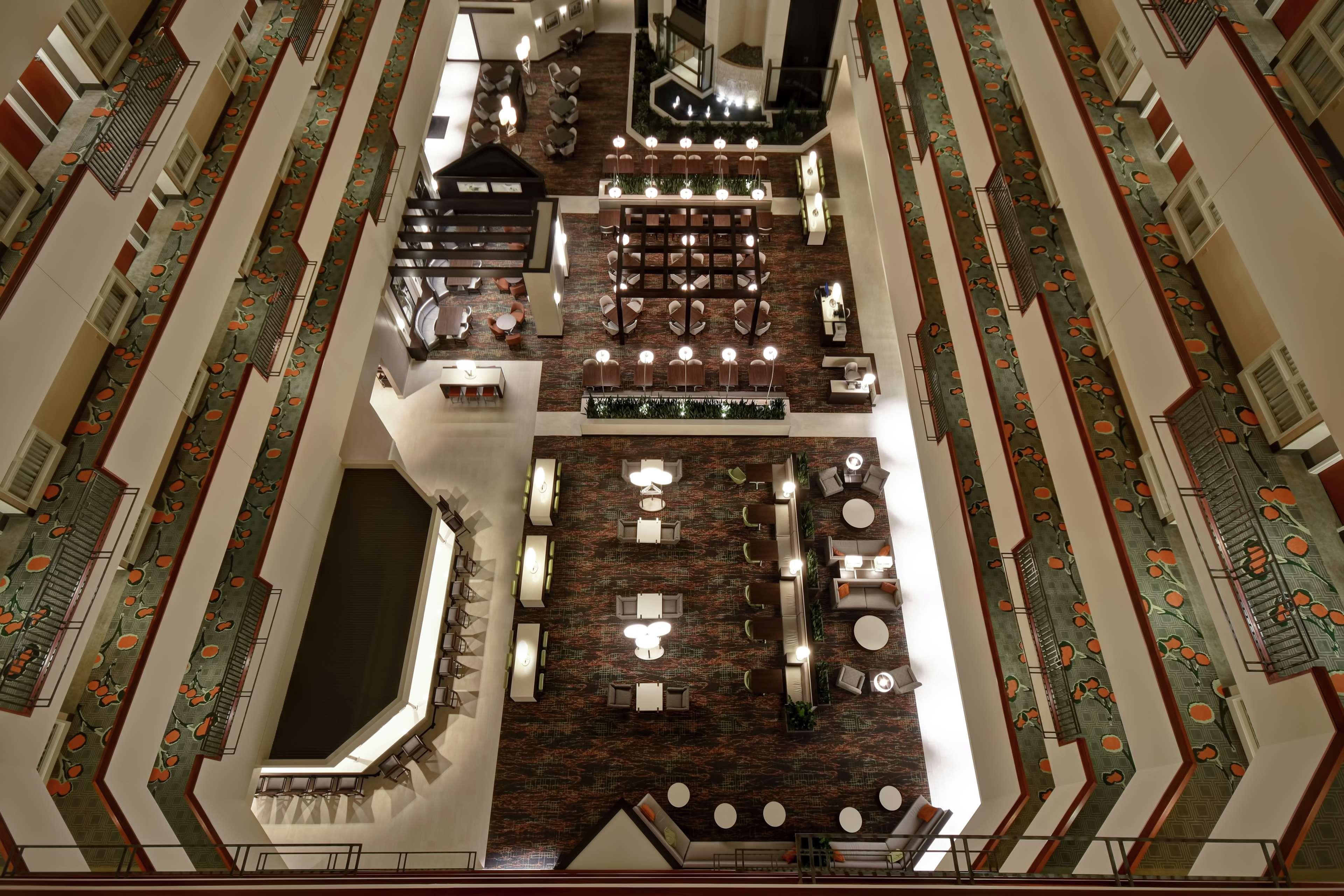 Embassy Suites Литъл Рок Екстериор снимка